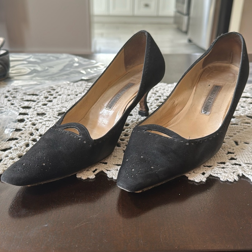 Manolo Blahnik Suede Leather Shoes